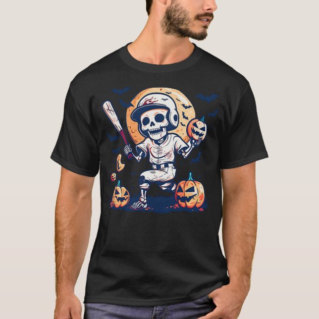 Halloween Baseball Skeleton Holding A Baseball Bat T Shirt (Framsida)