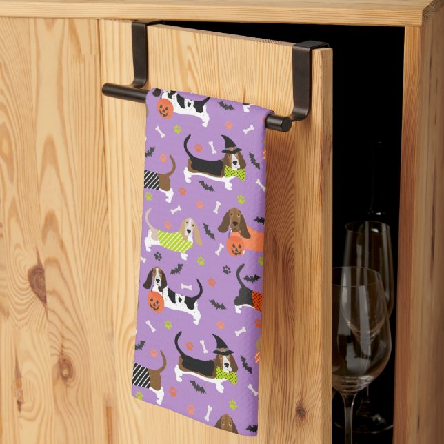 Halloween Basset Hound Kitchen Towel Kökshandduk (Thirds Fold)