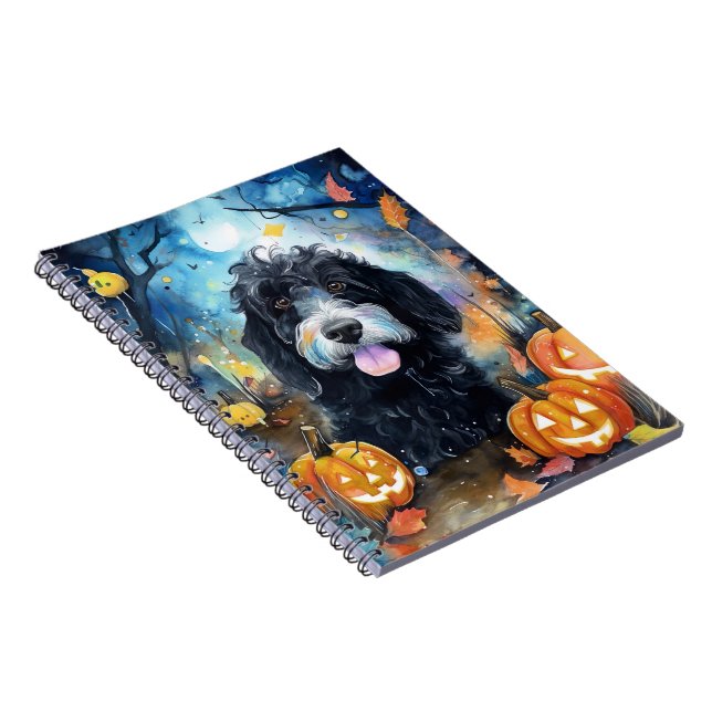 Halloween Bernedoodle med pumpor Scary Anteckningsbok (Högra Sidan)