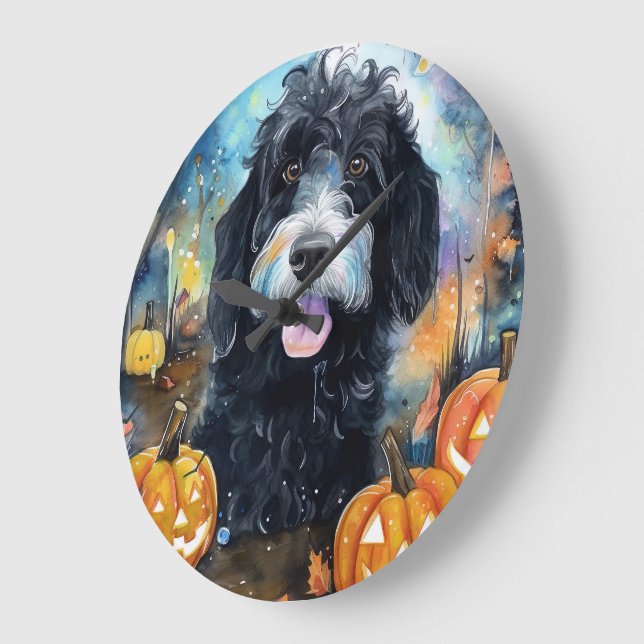 Halloween Bernedoodle med pumpor Scary Stor Klocka (Vinkel)