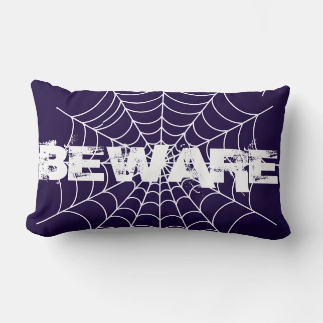 Halloween Beware Lumbar Pillow Lumbarkudde (Framsida)