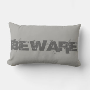 Halloween Beware Lumbarkudde