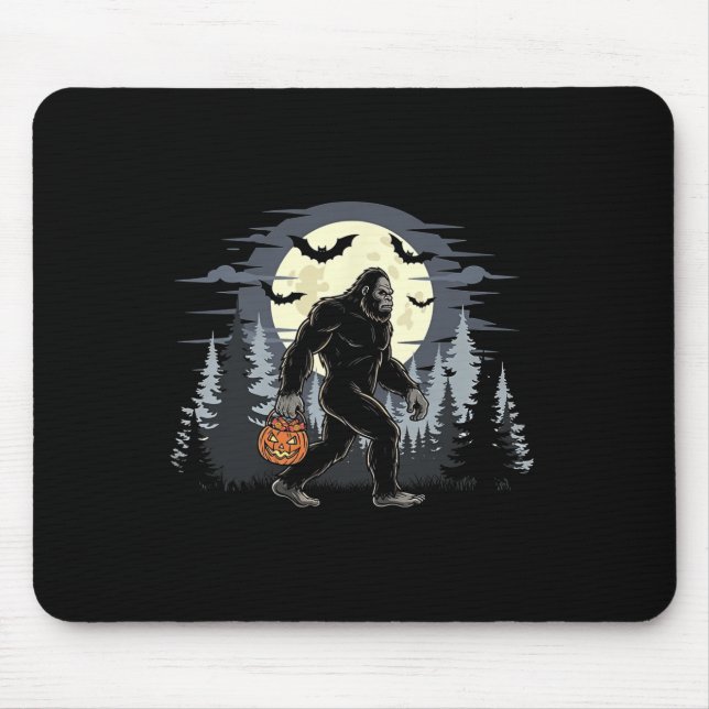 Halloween Bigfoot-Sasquatch in Forest Jack-o-l Musmatta (Framsidan)
