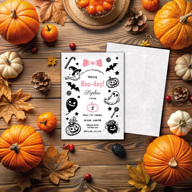 Halloween Black and White Spooky Girl Birthday Inbjudningar (Skapare uppladdad)