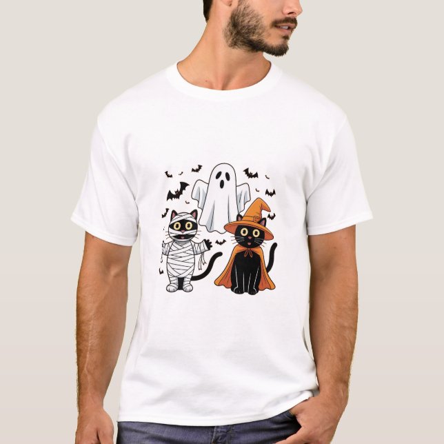 Halloween Black Cats – Cute & Spooky Design T Shirt (Framsida)