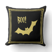Halloween BOO Dekorativ kudde av Poet Adiela Akoo