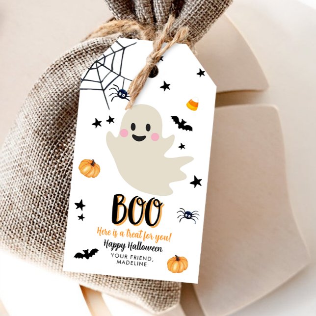 Halloween Boo Ghost Bus eller godis Birthday Presentetikett (Skapare uppladdad)