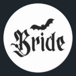 Halloween Bröllop-taloky Bride Groom Couple Matchi Runt Klistermärke<br><div class="desc">Halloween-Bröllop-taloky Bride Groom par Matching</div>