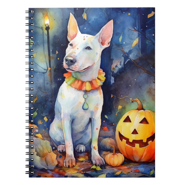 Halloween Bullterrier Med Pumpa Skräckinjagande Anteckningsbok (Framsidan)