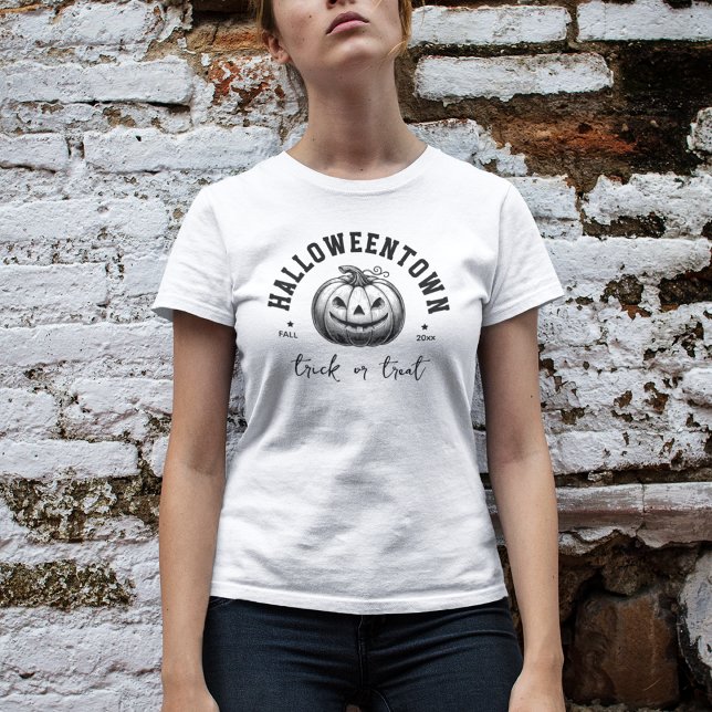 Halloween Bus eller godis Pumpkin Black and White T Shirt (Skapare uppladdad)