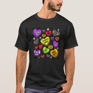 Halloween Candy Heart Spooky Vibes Bus eller godis T Shirt