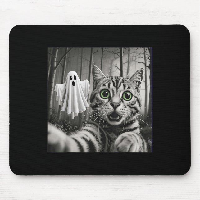 Halloween Cat Selfie With Soky Ghost  Musmatta (Framsidan)