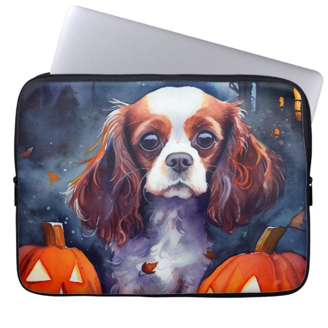 Halloween Cavalier Kung Charles Spain Pumpkins Laptop Fodral (Framsidan)