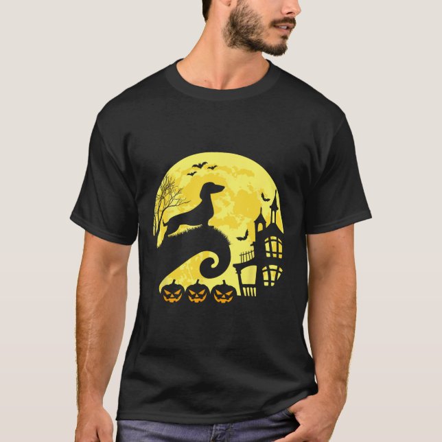 Halloween Dachshund Weenie Wiener Moonshine Sausag T Shirt (Framsida)