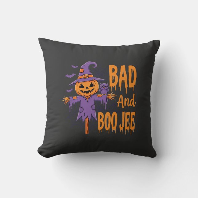 Halloween Dålig Och Boo Jee Fågelskrämma Grafisk Kudde (Framsida)