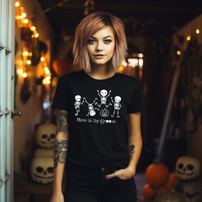 Halloween Dancing Skeleton flyttar till Groove Fun T Shirt (Skapare uppladdad)