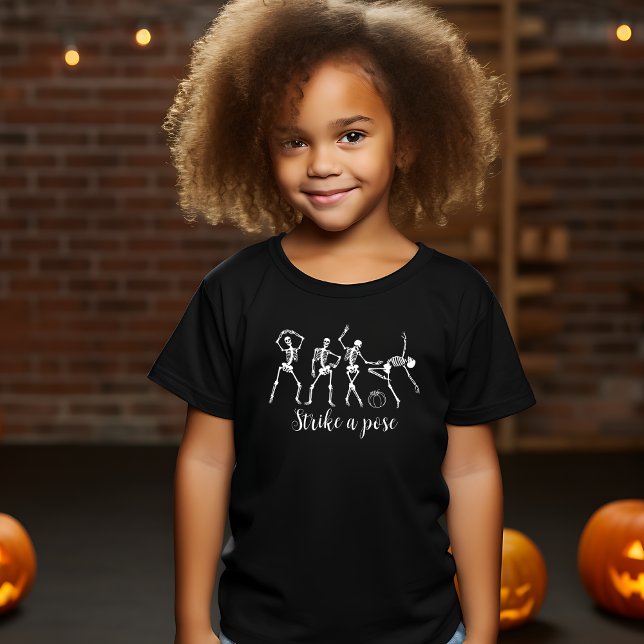 Halloween Dancing Skeleton Strejka A Pose Funny T Shirt (Skapare uppladdad)