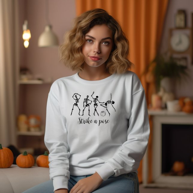 Halloween Dancing Skeleton Strejka A Pose Funny T Shirt (Skapare uppladdad)