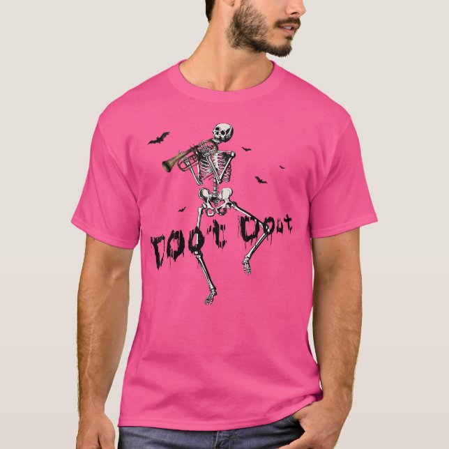 Halloween Dancing Skeleton Trumpet T Shirt (Framsida)