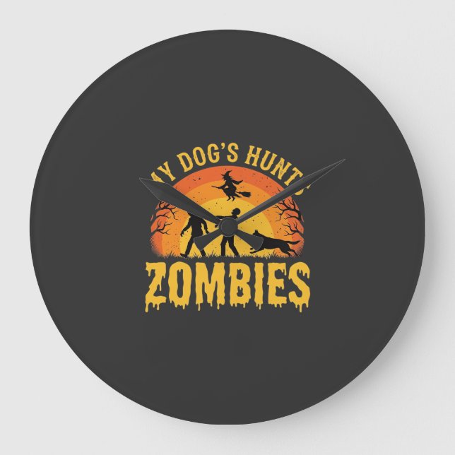 Halloween-design Hund jagar zombier Stor Klocka (Framsida)