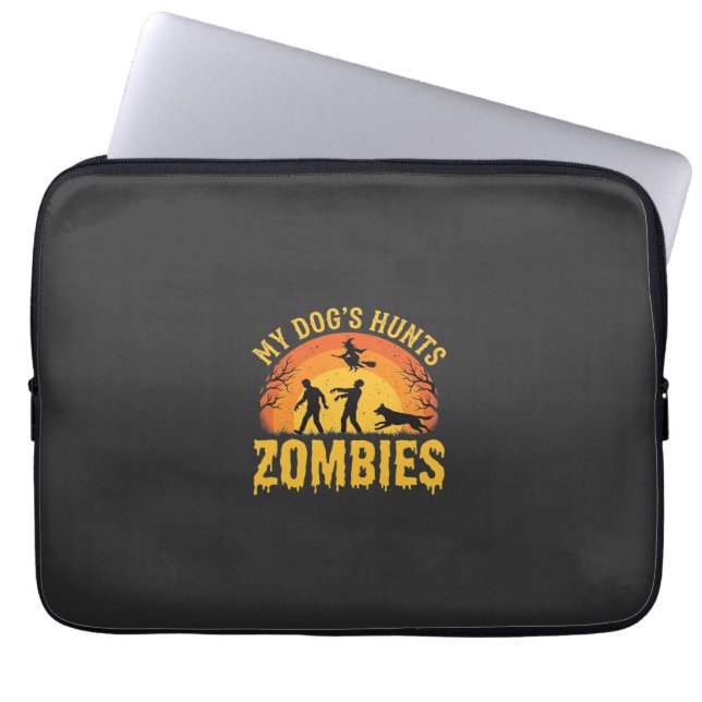 Halloween-design med hund som jagar zombies laptop fodral (Framsidan)