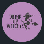 Halloween dricker upp Witches Girl's Night Out Runt Klistermärke<br><div class="desc">Den här designen har skapats genom digital grafik. Det kan vara personlig i området att tillhandahålla eller anpassa genom att klicka för att anpassa ytterligare alternativ och ändra namn, initialer eller ord. Du kan också ändra texten färg och stil eller ta bort texten för en bilddesign. Kontakta mig på colorflowcreations@gmail.com...</div>