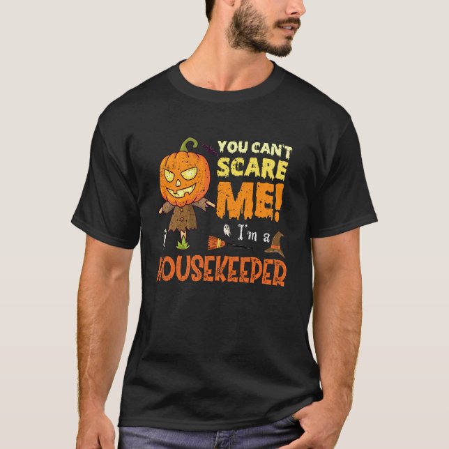Halloween Du Kan Inte Skrämma Husassistent Roligt T Shirt (Framsida)
