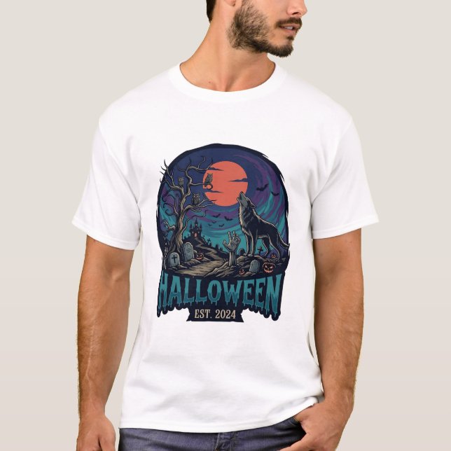 Halloween Est Howling Wolf Red Moon Zombie Hand_1 T Shirt (Framsida)