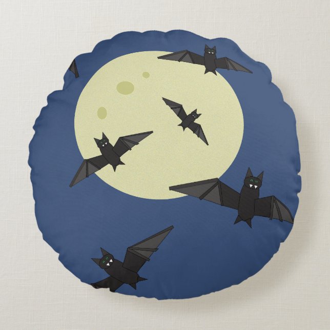 Halloween-fladdermöss flygande med måne rund kudde (Framsidan)