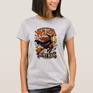 Halloween Flygande Häxa Vind I Mitt Hår T-Shirt
