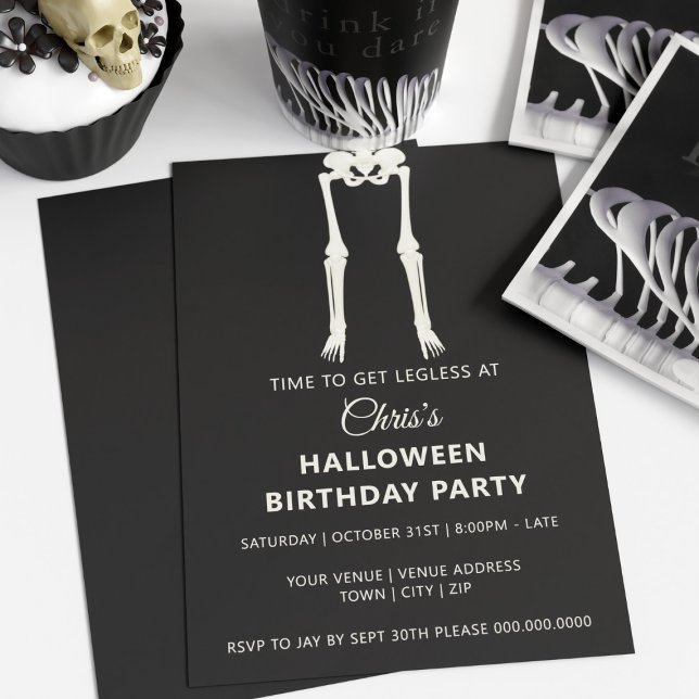 Halloween Födelsedagsfest Inbjudan Skelett Tema (Happy Halloween Birthday! Time to get legless. Add your party details and have a spooktacular time)