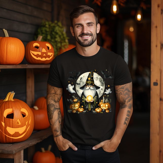 Halloween Fortune Teller Gnome T Shirt (Skapare uppladdad)