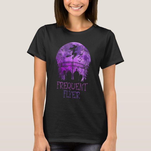 Halloween Frequent Flyer In The Cemetery Lazy Cost T Shirt (Framsida)