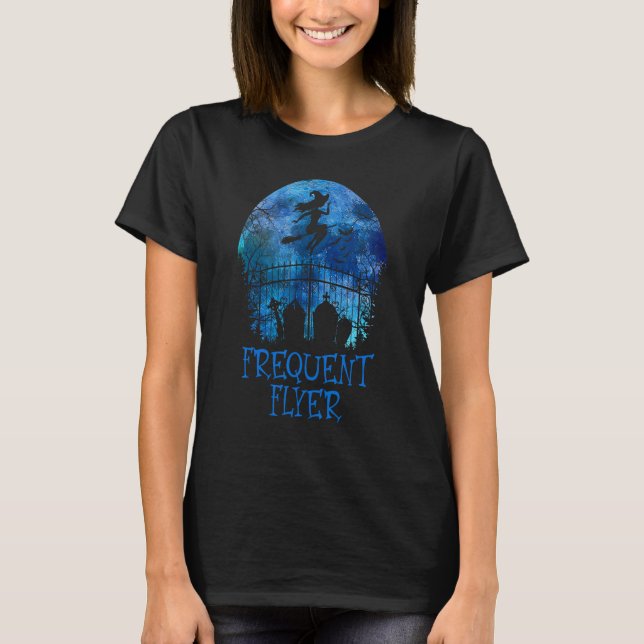 Halloween Frequent Flyer in the Cemetery Lazy Cost T Shirt (Framsida)