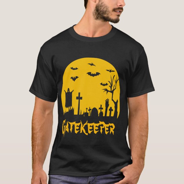 Halloween Gatekeeper T Shirt (Framsida)
