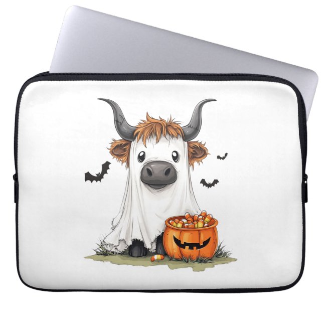 Halloween Ghost Highland Cow PNG Laptop Fodral (Framsidan)