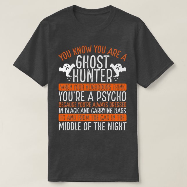 Halloween Ghost Hunting Camerca Funny Ghost Hunter T Shirt (Design framsida)