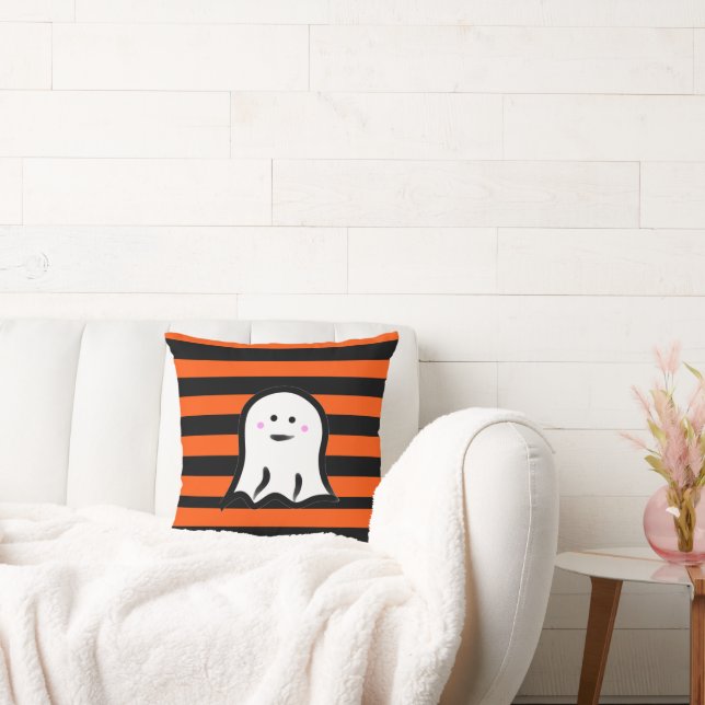 Halloween Ghost on Black and Orange Stripes  Kudde (Soffa)