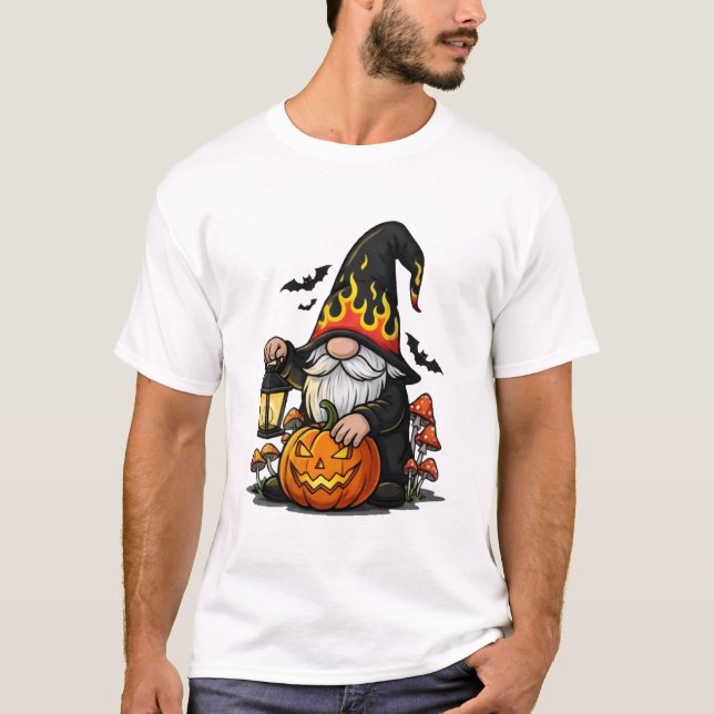 Halloween Gnome Basic T-Shirt (Framsida)