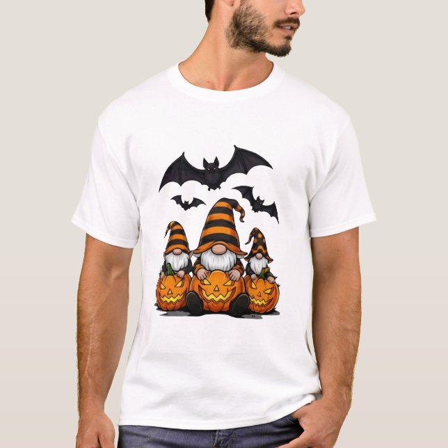 Halloween Gnome Basic T-Shirt (Framsida)