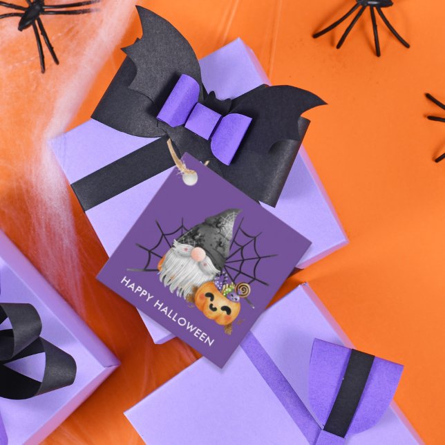 Halloween Gnome Bus eller godis Gåvor Etiketter (Skapare uppladdad)