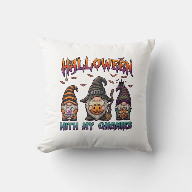 Halloween Gnomies Tre Gnomer Hekhatt Pumpa_1 Kudde (Framsida)