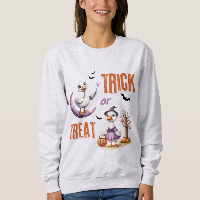 Halloween Goose Bus eller godis Cute Animals T Shirt (Framsida)