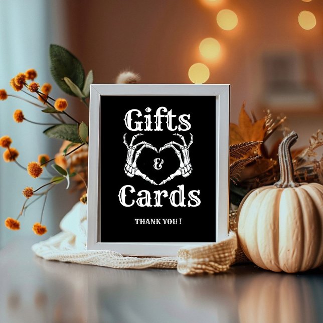 Halloween Gothic Gift och kort Skull händer-tecken Poster (Skapare uppladdad)