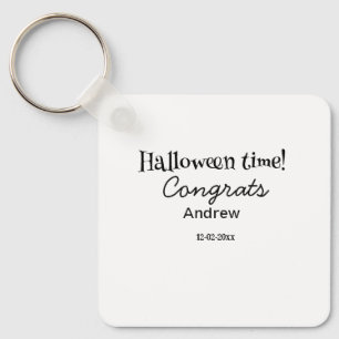 Halloween gratulerar lägga till namn datum år exam nyckelring