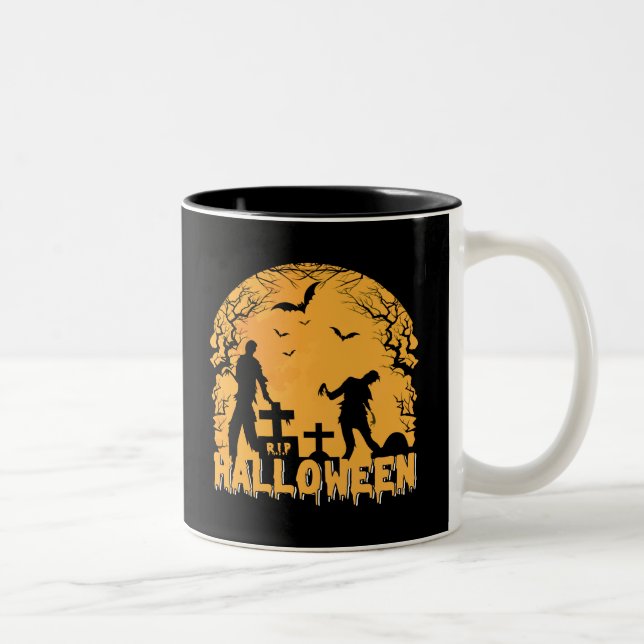 Halloween Graveyard Scene med Zombies, Fladdermus Två-Tonad Mugg (Höger)