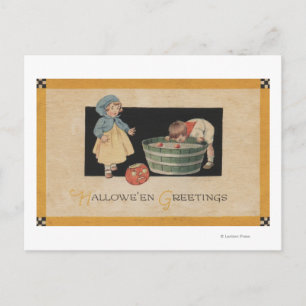Halloween GreetingBobbing for Apples Vykort