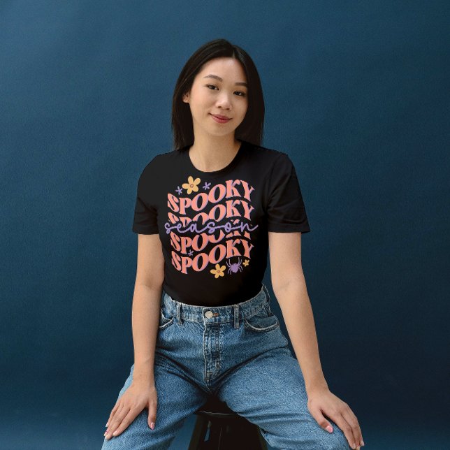 HALLOWEEN GROOVY SPÖKEN SPOOKY SEASON T SHIRT (Skapare uppladdad)