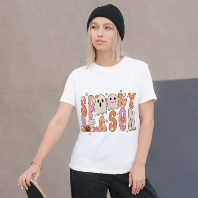 HALLOWEEN GROOVY SPOOKY SEASON SPÖKEN T SHIRT (Skapare uppladdad)