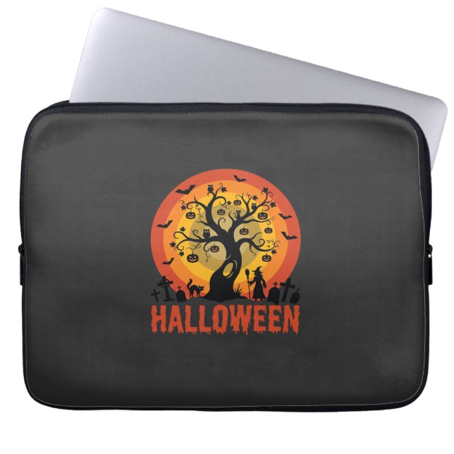 Halloween Haunted Tree Witch and Black Cats Laptop Fodral (Framsidan)